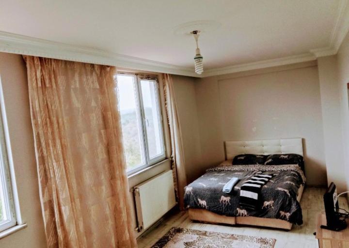 Orman Villa Hotel Is 6 Minutes From The Airport Arnavutkoy Luaran gambar