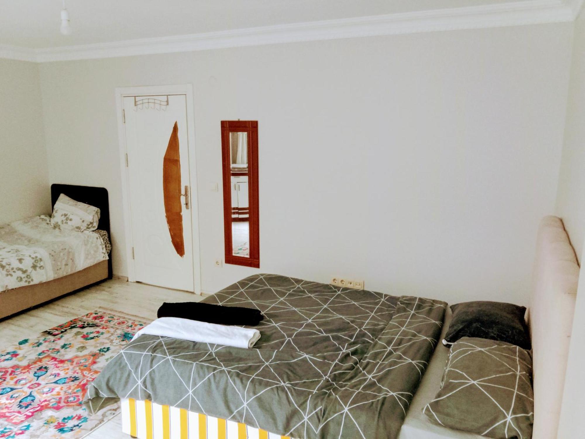 Orman Villa Hotel Is 6 Minutes From The Airport Arnavutkoy Luaran gambar